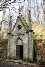 18.03.2009 - Mausoleum des Grafen zur Lippe-Biesterfeld. 1820 hatte er das Klostergelände erworben und einen englischen Landschaftsgarten anlegen lassen. / Klick vergrößert Bild